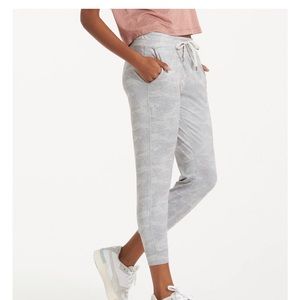 Vuori Joggers